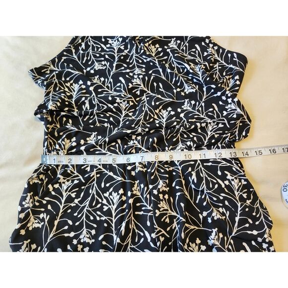 Goldray Women's Jumpsuit Stretch Black Jersey Knit White Floral Medium NWT $75 - Picture 7 of 12
